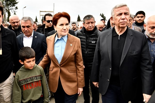 Akşener: ″Bu kafada gidin askere, tez alırsınız tezkere″