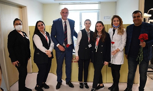Beylikdüzü Belediye Başkanı Mehmet Murat Çalık: Sağlık Çalışanlarının Bayramını Kutladı