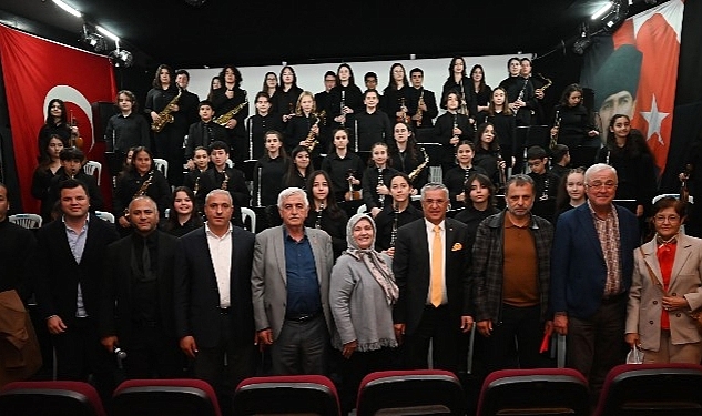 Geleceğin müzisyenlerinden anlamlı konser