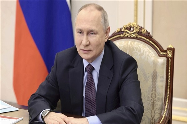Putin: ″Rusya-Çin ilişkileri büyük ülkeler arasındaki işbirliğine örnek gösterdi″