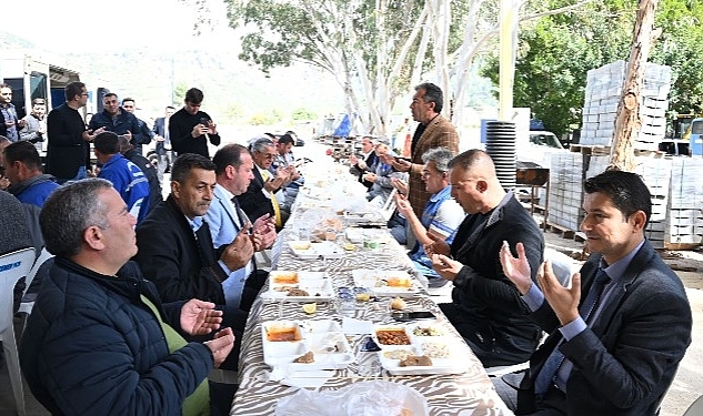 Memur olan personelden belediye personeline yemek