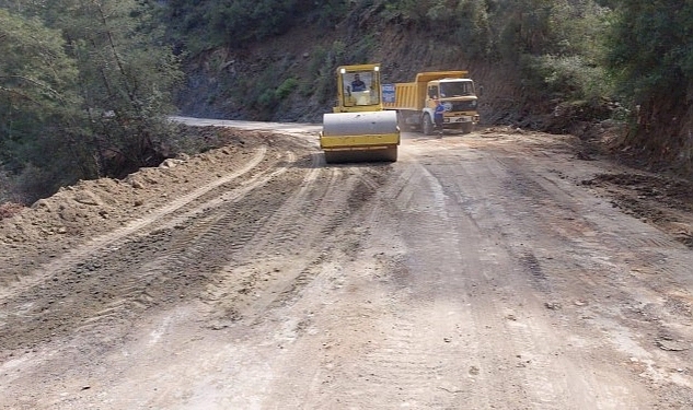 Muğla Büyükşehir, Milas'ta 473 Km Yol Çalışması Yaptı