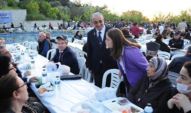 Balçova'da Ramazan Dayanışması