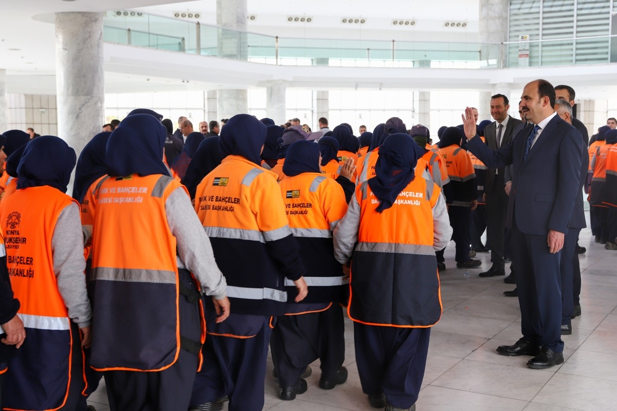 Başkan Altay Belediye Çalışanlarıyla Bayramlaştı