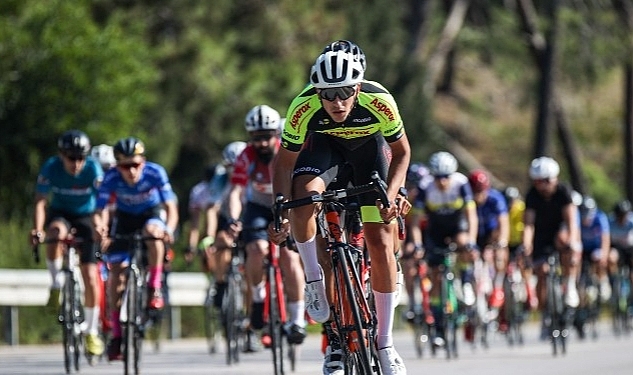 AKRA Gran Fondo Antalya powered by AG Tohum yol bisikleti yarışında pedallar Kemer'de iyilik için döndü