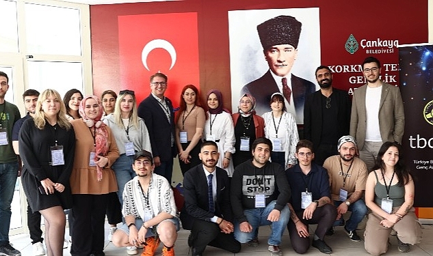 Çankaya'da Gençlere Bilişim Kampı