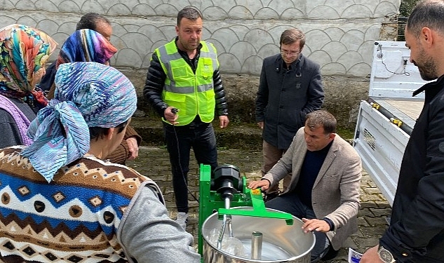 Hamur yoğurma makinesi desteği yüz güldürüyor