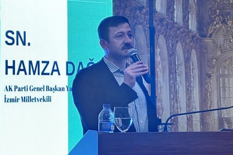 AK Partili Hamza Dağ Ağrılı vatandaşlarla bir araya geldi.