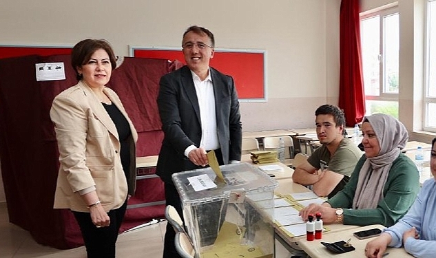 Nevşehir Belediye Başkanı Dr. Mehmet Savran Oyunu Kullandı