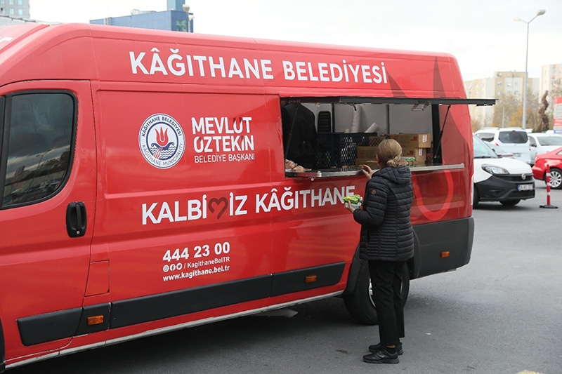 KÂĞITHANE BELEDİYESİ’NDEN SEMT PAZARLARINA SICAK İKRAMLAR