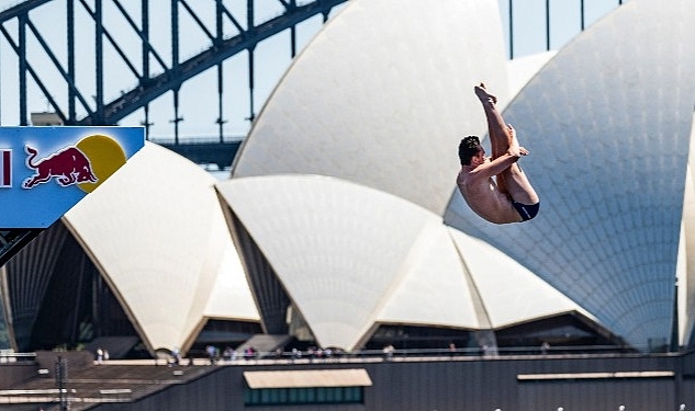 'Red Bull Cliff Diving' Dünya Serisi Boston'da Başlıyor