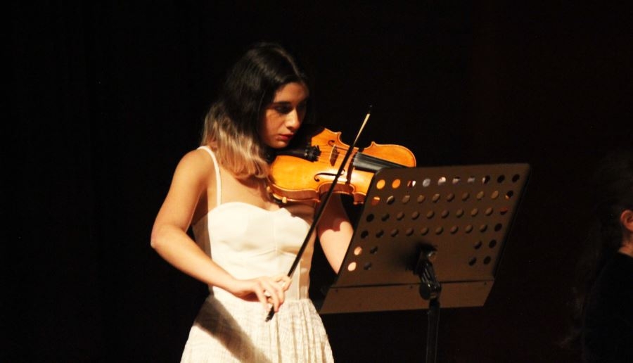 Tevitöl’ün  Güher Ve Süher Pekinel Müzik Bölümü Öğrencileri, Dinleyenleri Kendilerine Hayran Bıraktı