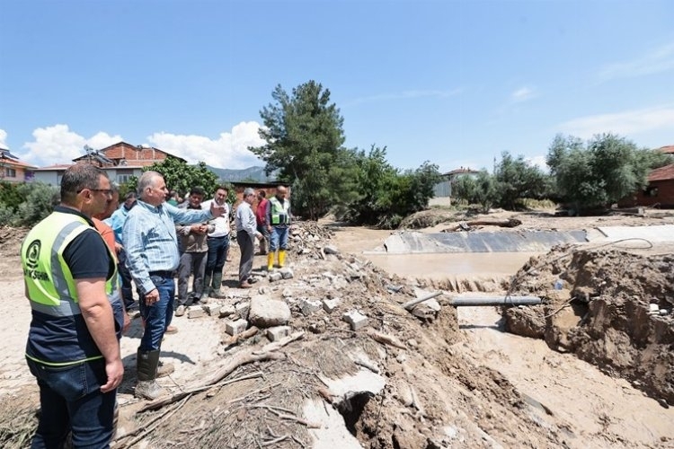 Denizli Aşırı Yağış Nedeniyle Sele Teslim Oldu