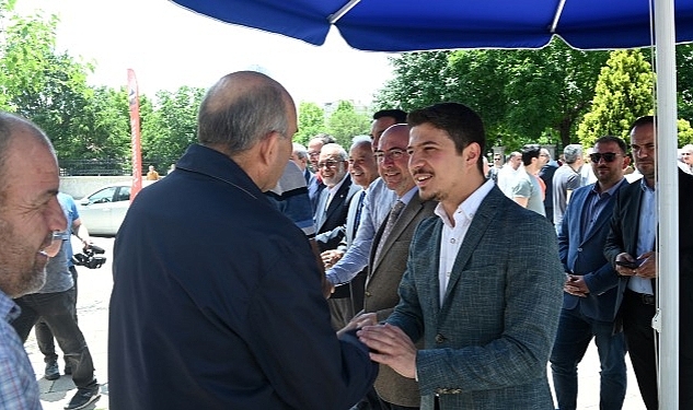 Cuma Buluşmaları kapsamında Yazır  Mahallesi Yenikent Zeki Altındağ Camii'nde vatandaşlarla bir araya geldi