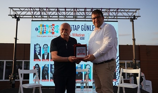 Seferihisar'da kitap dolu günler başladı