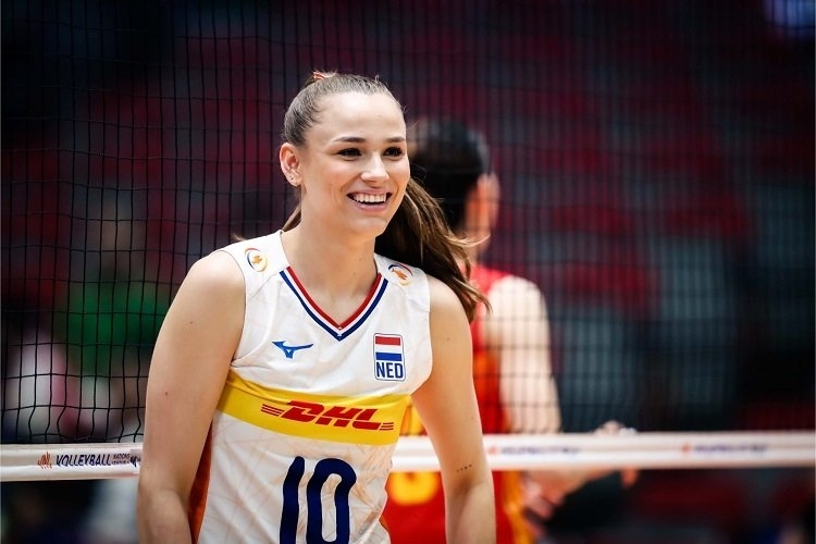 Sarah van Aalen, VakıfBank