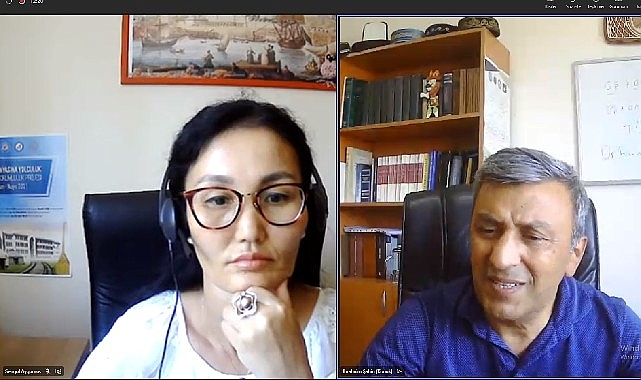 Ege'de “Stalin Dönemi Katliamlarında Kazak Aydınlarının Durumu" konuşuldu