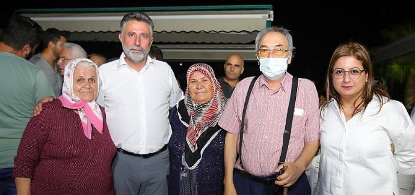 Başkan Sandal Körfez Mahallesi’nde vatandaşla buluştu