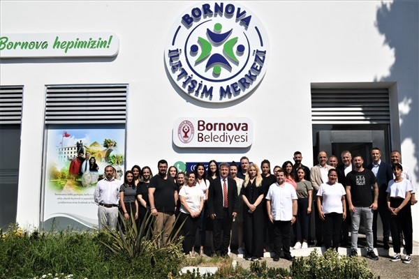 Bornova iletişimin merkezi oldu