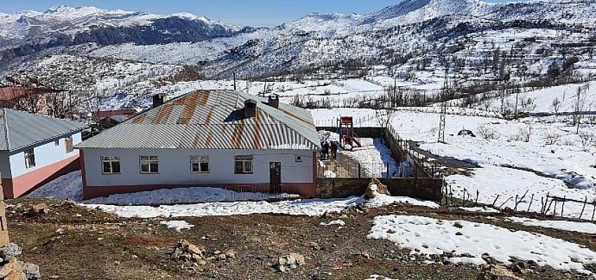 İzoder’den Hakkari Çukurca Üzümlü Köyü’ne Anlamlı Destek