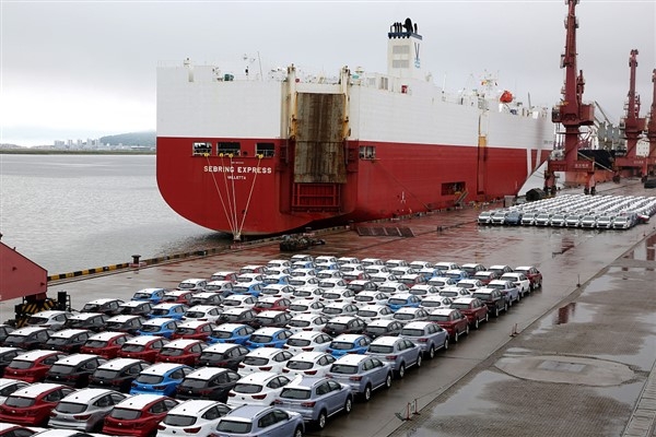 Çin Ticaret Bakanlığı: ″Otomobil ihracatı hızlı büyüme dönemine girdi″