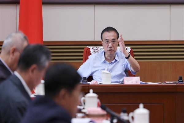 Çin Başbakanı Li: ″Ekonomik istikrar için politikalar eksiksiz uygulanmalı″