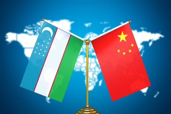 Çin ve Özbekistan liderleri biraraya geldi