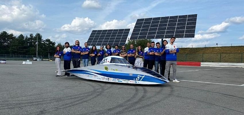 Dokuz Eylül Üniversitesi’nden Güneş Arabaları Ekibi, Corendon Airlines’ın sponsorluğunda Belçika ve İtalya’da mücadele edecek