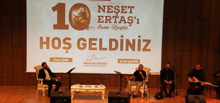 Halk ozanı Neşet Ertaş, türküleriyle anıldı