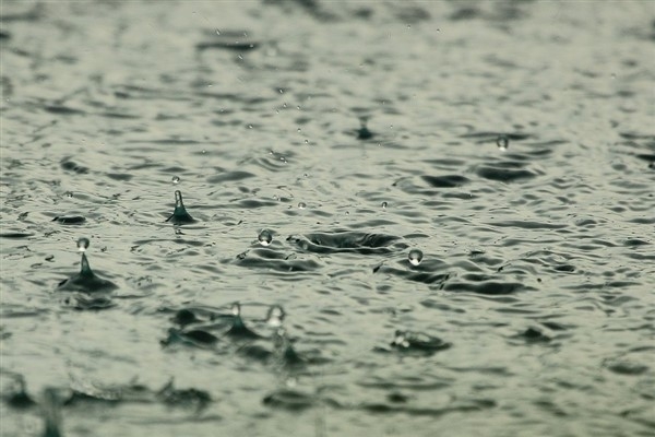 Meteorolojiden Trakya kesimine gök gürültülü sağanak yağış uyarısı