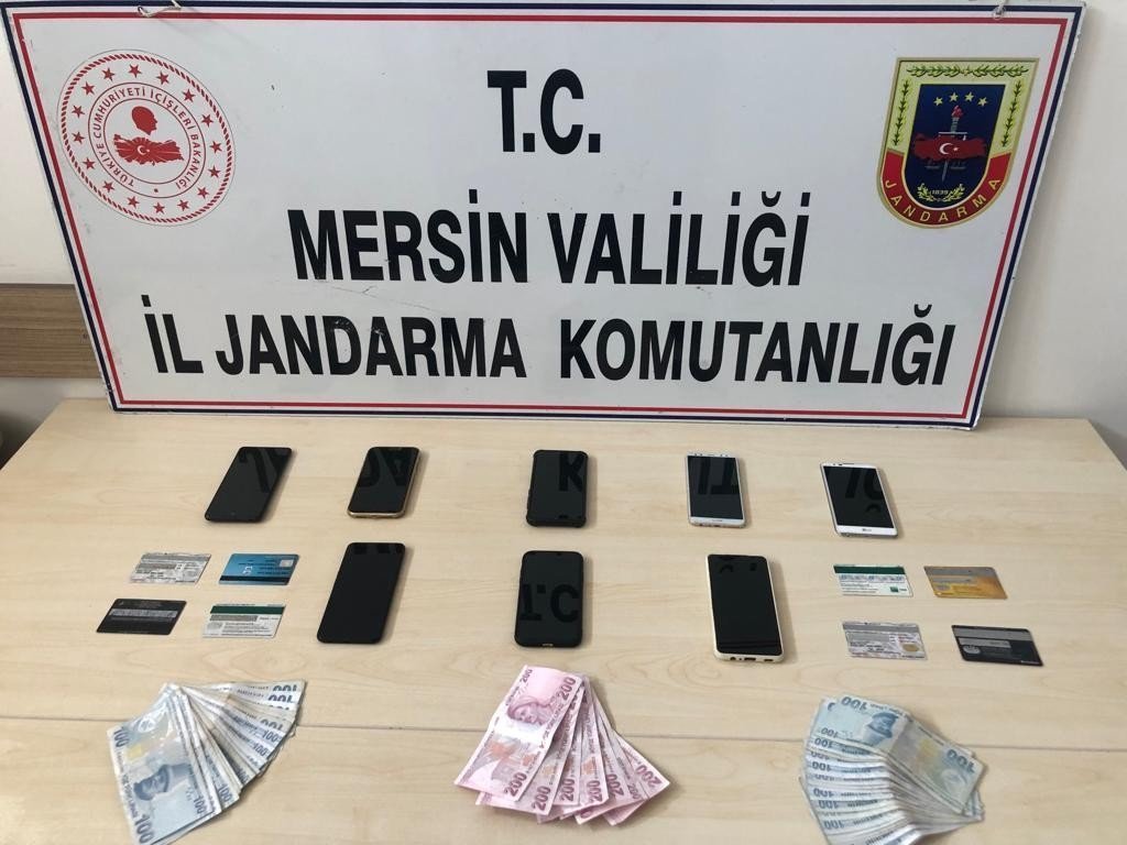 Jandarmadan Siber Dolandırıcılara Mersin Merkezli  3 İlde Eş Zamanlı Operasyon