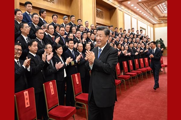 Xi Jinping, C919 ile ilgili sergiyi gezdi