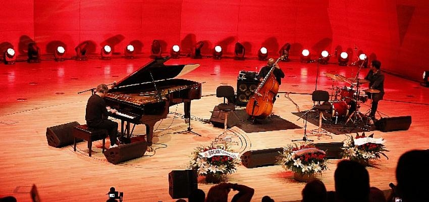 Başkent Kültür Yolu Festivali Azerbaycanlı Piyanist Şahin Növresli’yi ağırladı