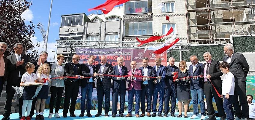 Recep Türkoğlu Spor Salonu açıldı