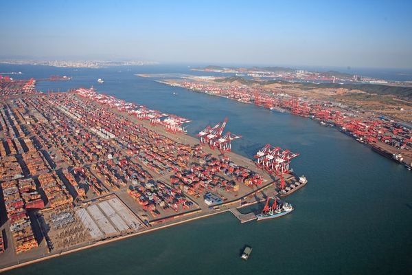 Çin limanlarındaki konteyner hacmi, 194 milyon TEU’ya ulaştı