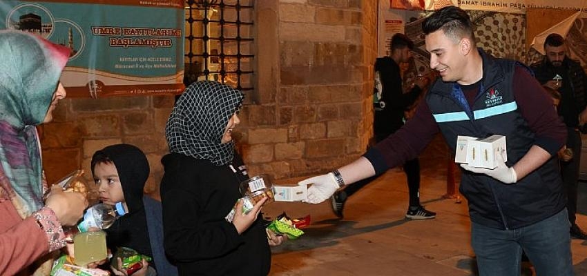 Nevşehir Belediyesi’nden Vatandaşlara Kandil Simidi İkramı