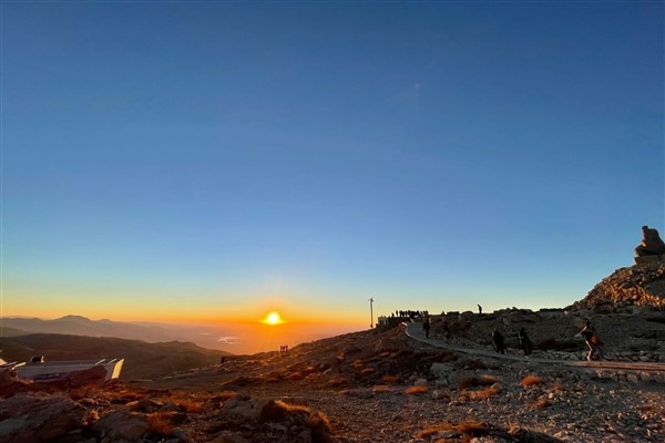 Nemrut Dağı ziyaretçi rekoru kırdı
