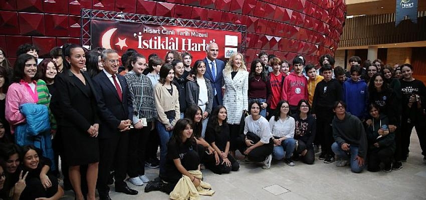İstiklal Harbi Sergisi Kültür ve Turizm Bakanı Mehmet NURİ Ersoy