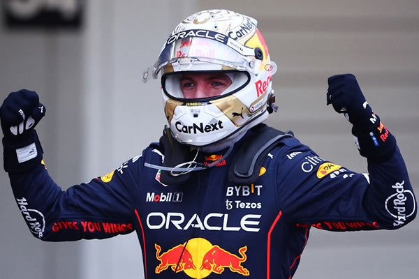 Bybit, 2022 Formula 1’de dünya şampiyonu olan Max Verstappen’i kutluyor