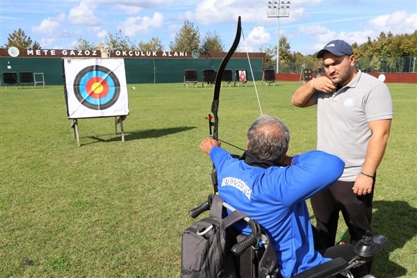 Beykoz GSK sporcusu Keçeli, 2024 Olimpiyatları için çalışıyor