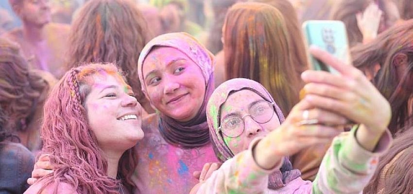 Aydınfest Gençlerle Buluştu: Aydın Büyükşehir Belediyesi Aydın