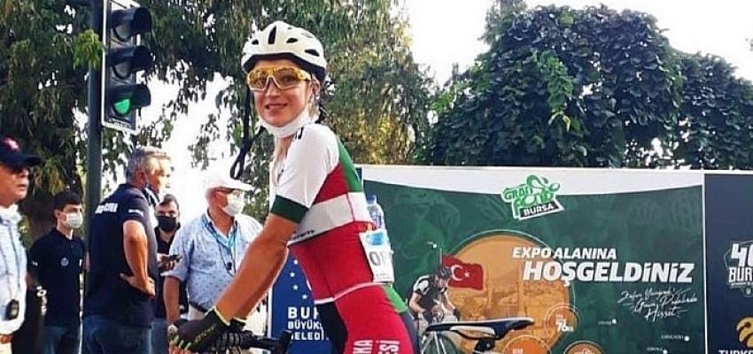 İzmir Bisiklet Takımı sporcusu Zeynep Aslan Unutulmadı