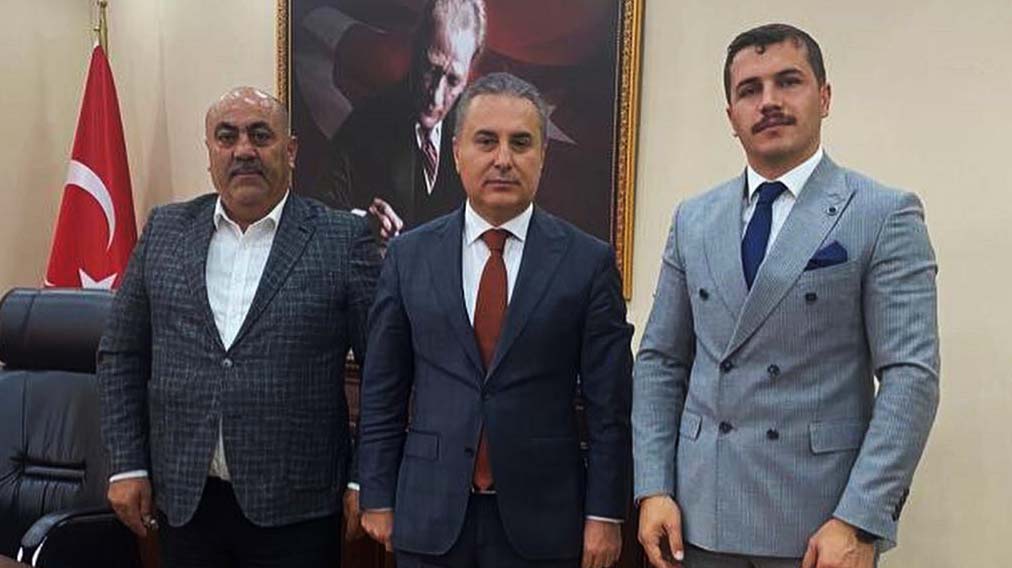 Kaymakam Bozdemir’e Ermenek Mevkidaşı Hacı Kerim Meral ve Güneyyurt Belediye Başkanı Arı