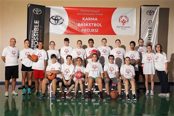 Toyota sponsorluğundaki Özel Olimpiyatlar Türkiye Karma Basketbol Takımları Edremit’te