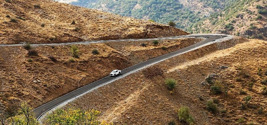 Bahçesarayda’ki Mahalleler Tarihinde İlk Kez Asfaltla Buluştu