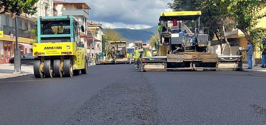 Körfez Akşemsettin Caddesi ve Cumhuriyet Bulvarı