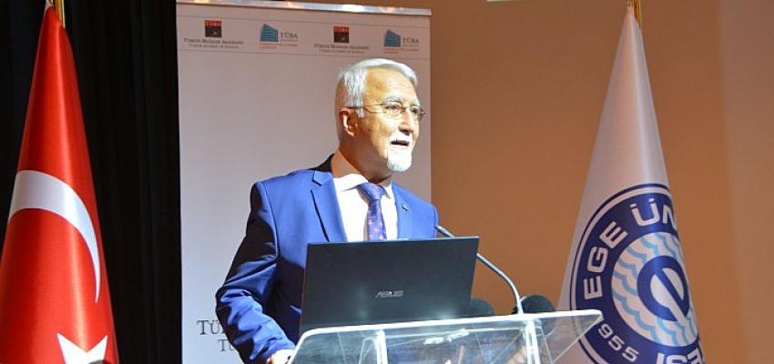 EÜ’de “100. Yılında Milli Mücadele’de Batı Anadolu ve İzmir Sempozyumu” düzenlendi