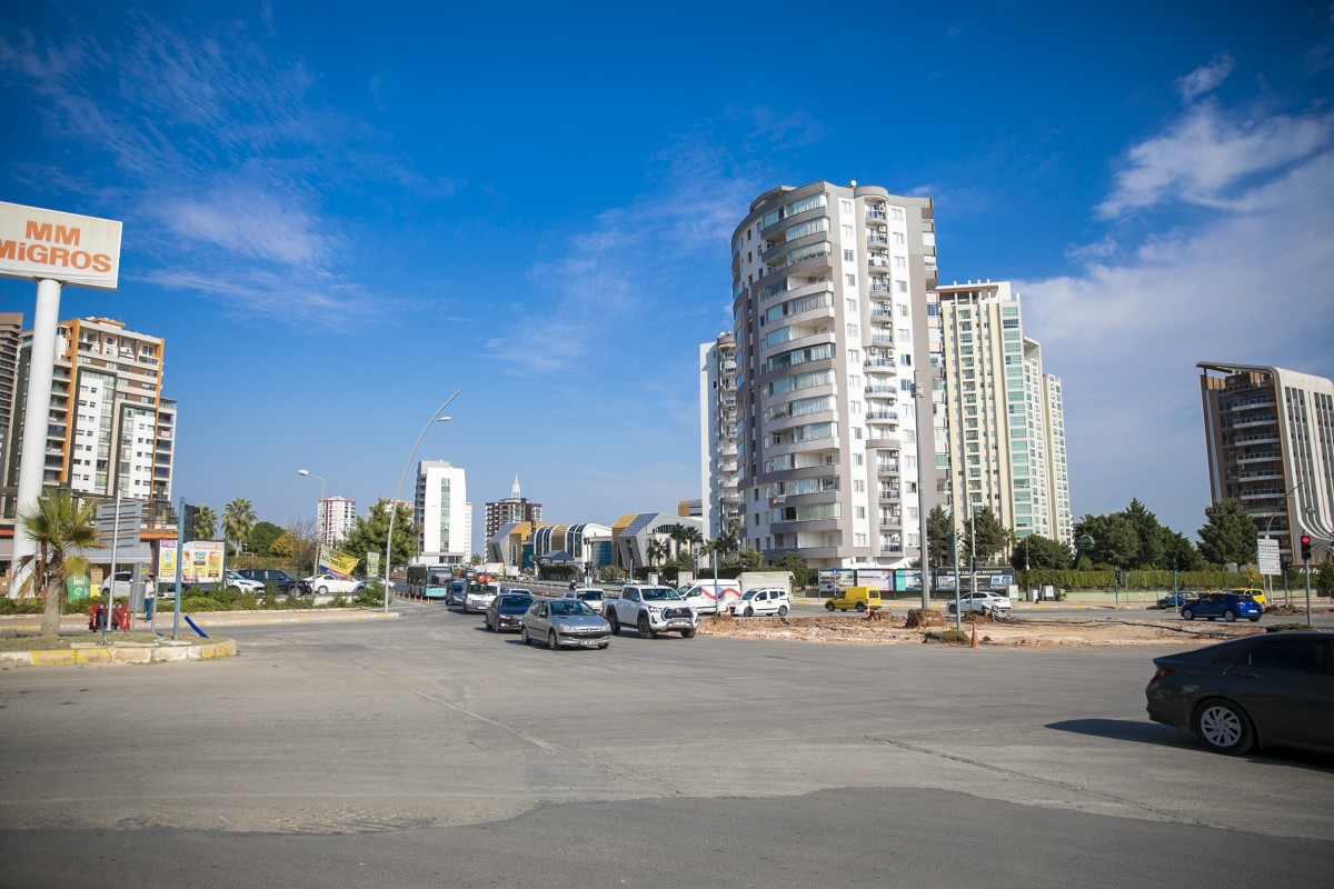 13. Cadde İle İsmet İnönü Bulvarı Kesişimi Kısa Süreliğine Trafiğe Kapatılacak