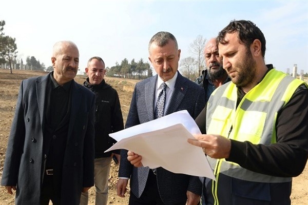 Başkan Büyükakın, Gebze Millet Bahçesi’ni inceledi