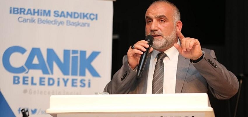 Başkan Sandıkçı’dan Öğretmenlere Sürpriz Hediye